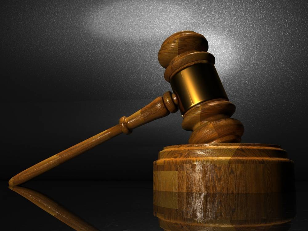 В Сегежском районе двух несовершеннолетних осудили условно за грабеж