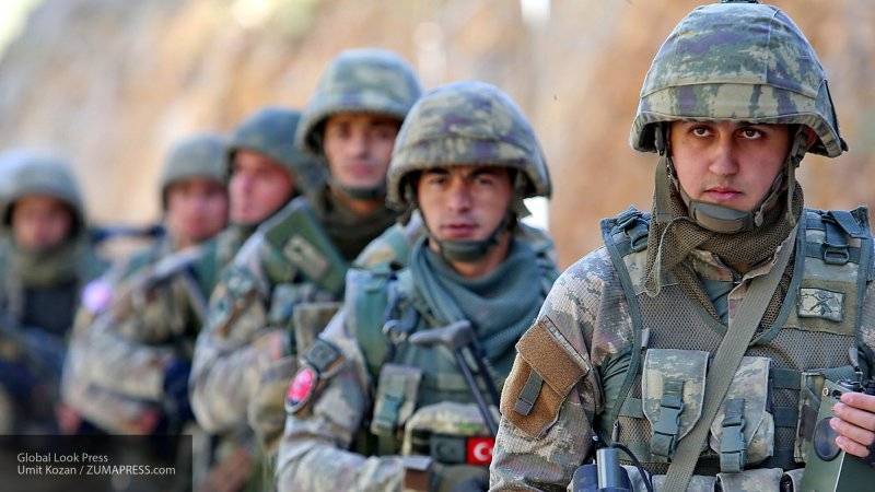 Турция начала мощное наступление на захваченный курдами-боевиками Рас-аль-Айн в Сирии
