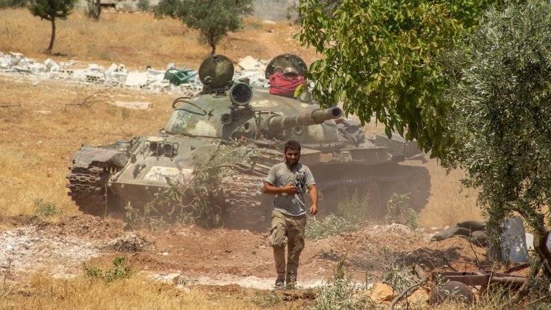 Армия Сирии разворачивает позиции в Манбидже после ухода курдов-террористов