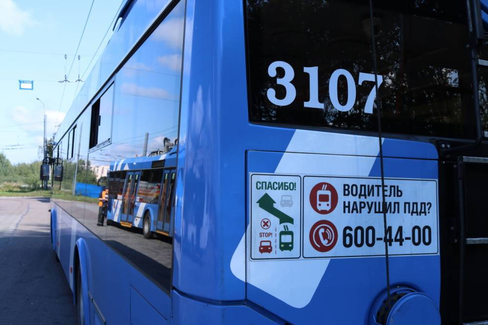 Троллейбус № 42 отправится на выходные из-за дорожных работ