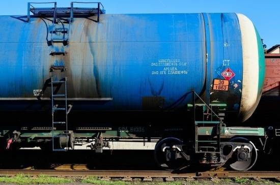 Вывоз нефтепродуктов из России в Таджикистан освободят от таможенных пошлин