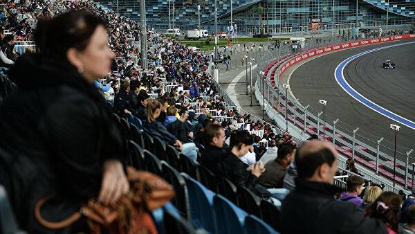 Команды «Формулы-1» выступили против квалифиционных гонок в 2020 году
