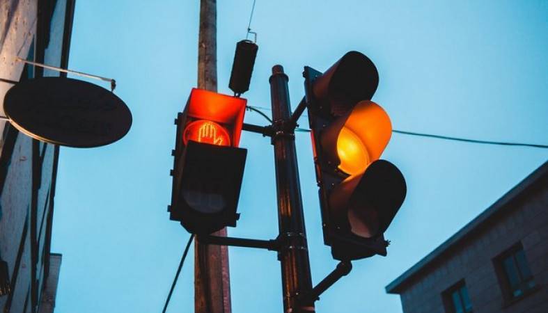 Ремонт светофора может спровоцировать дорожный затор в Петрозаводске