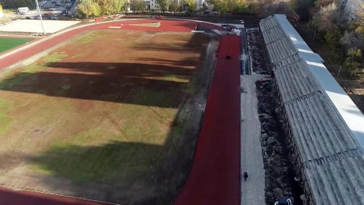 Первый этап реконструкции стадиона "Волга" в Саратове завершается в срок