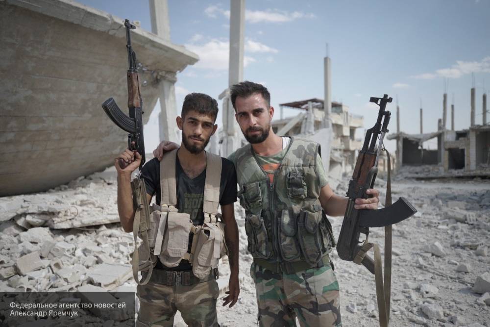 Сирийская армия вошла в разрушенную курдами-боевиками Ракку