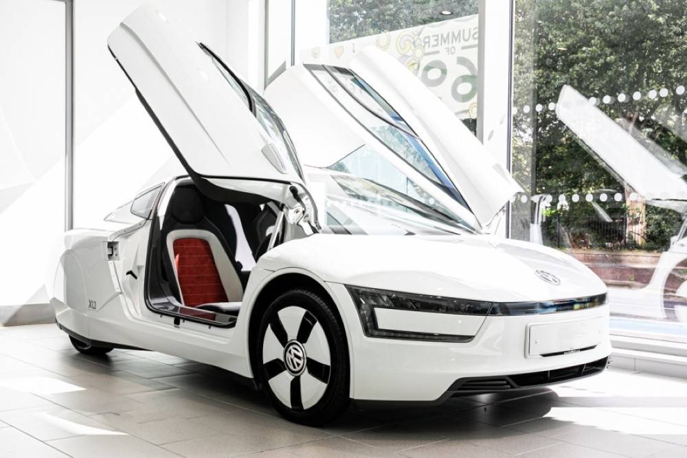 Volkswagen XL1: лебединая песня дизеля с мизерным пробегом выставлена на продажу