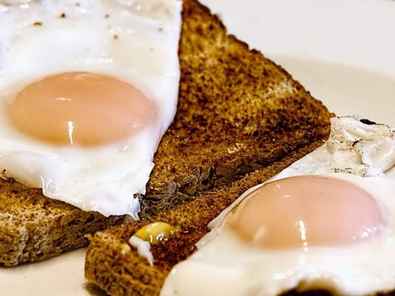 Эксперты подсчитали количество съедаемых россиянами яиц