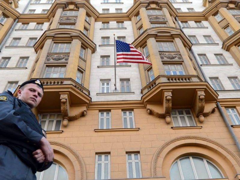 «Хотели понять Россию»: посольство США объяснило поездку своих дипломатов на секретный полигон