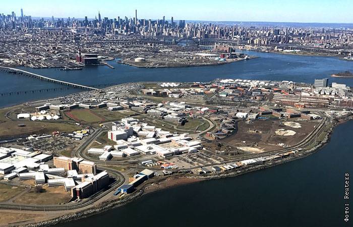 Власти Нью-Йорка решили закрыть одну из крупнейших в мире тюрем