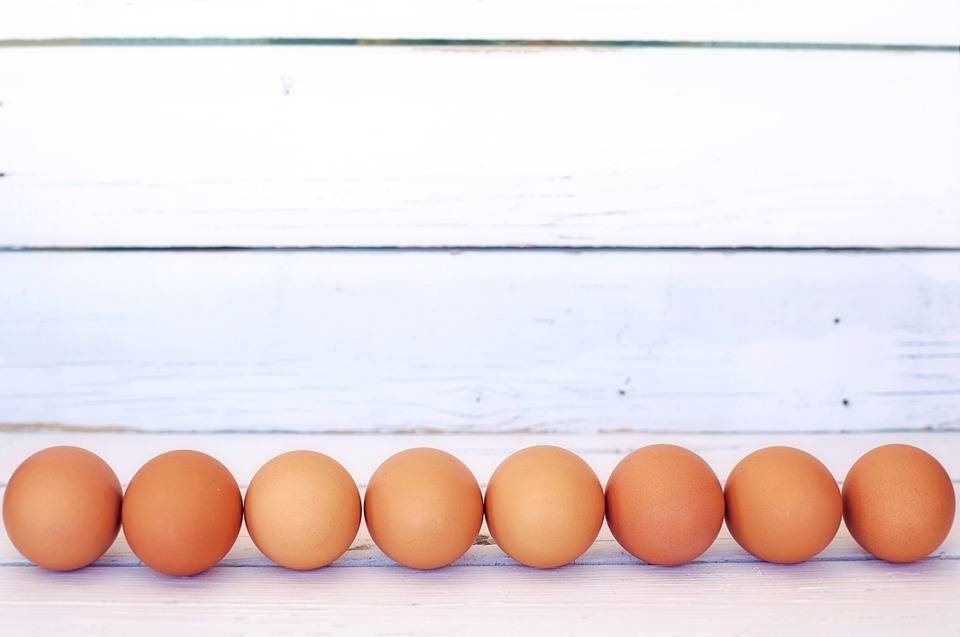 Диетолог Волочковой объяснила, почему россияне питают слабость к куриным яйцам