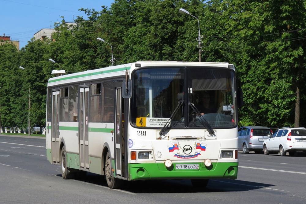 Минпромторг даст Пскову деньги на новые автобусы