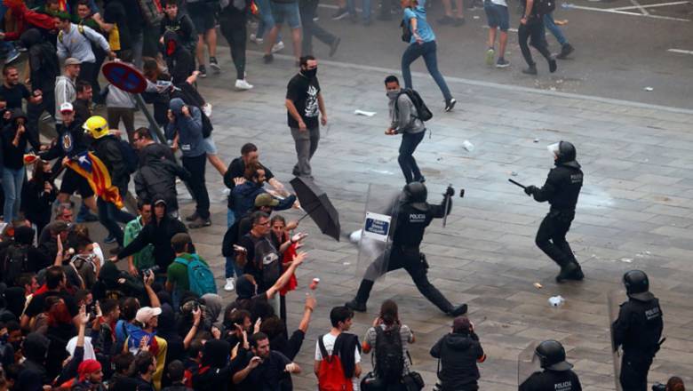 Российских туристов не испугали протесты в Барселоне