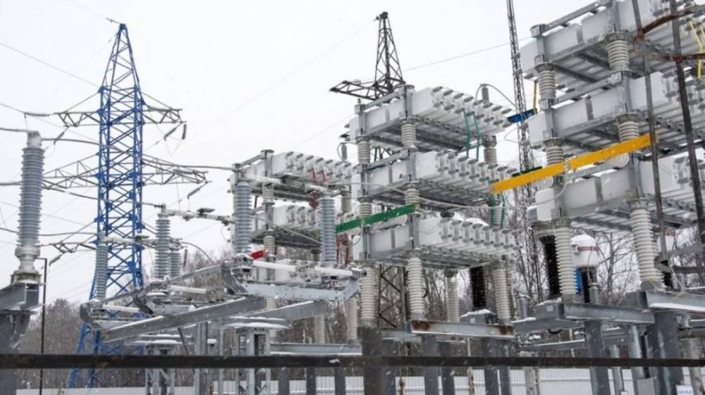 Эксперт назвал бессмысленным желание Киева отключиться от российской энергосистемы