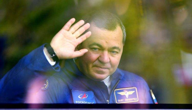 Космонавт Скрипочка может задержаться на МКС на три недели