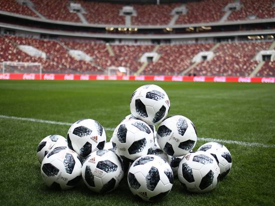 УЕФА начнет разводить команды из России и Косово в своих турнирах