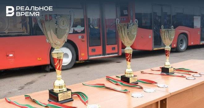 В Казани назвали имена лучших кондуктора и водителя автобуса