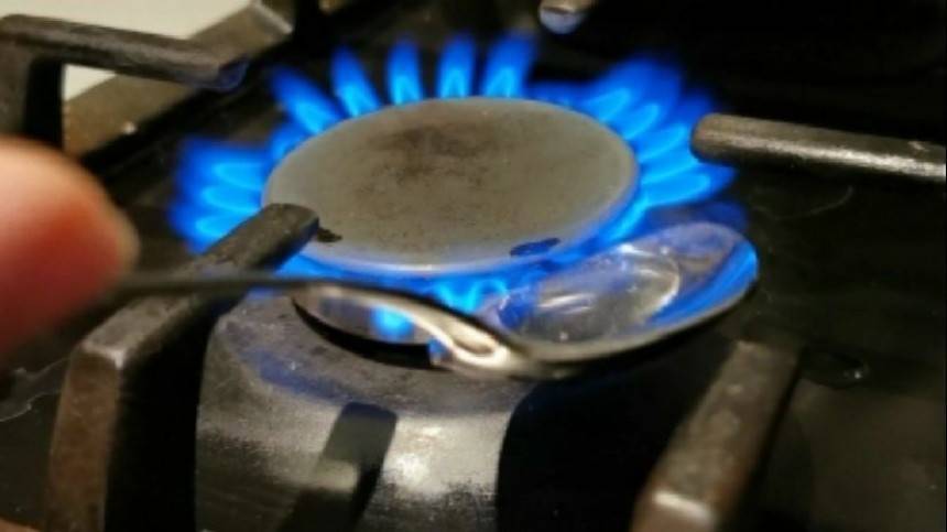 «Пламя идет»: у жителей Рязани из крана пошел «бензин»