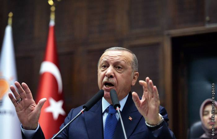 Эрдоган назвал дезинформацией данные о продолжении боев в Сирии