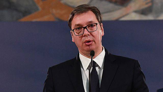 Президент Сербии поблагодарил РФ за помощь в военно-технической сфере