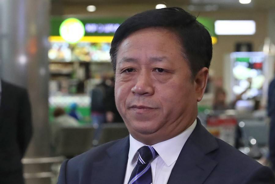 Китайский посол пошутил по поводу украинских инструкторов в Гонконге