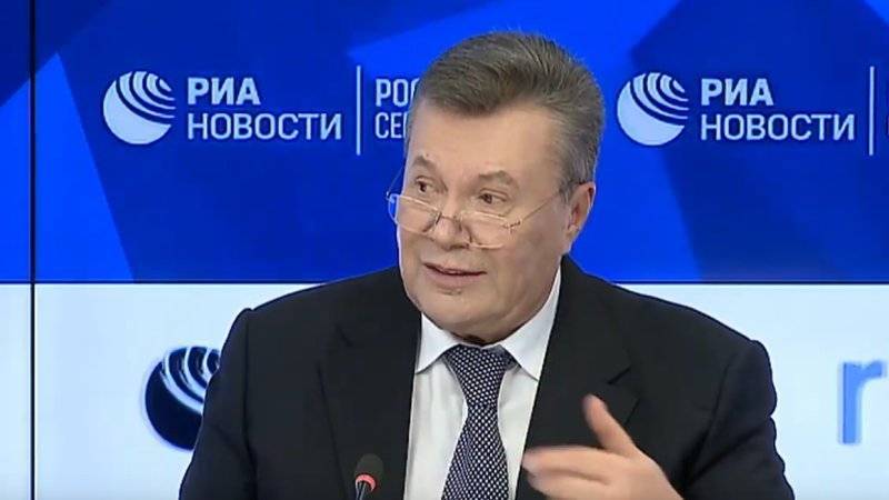 Cоветник Трампа рассказал, как Порошенко нажился на деньгах окружения Януковича