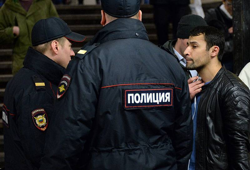 В московском метро совершено вооружённое нападение на полицейского