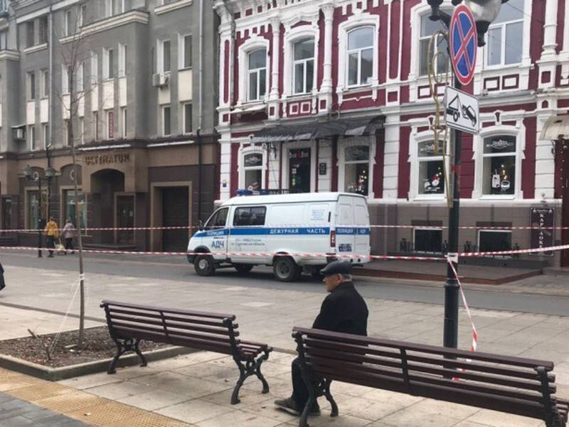 Полиция Саратова проводит проверку после обнаружения гильз в центре города