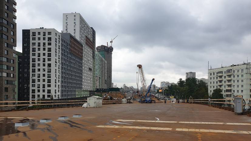 В Москве завершили монтаж конструкций Карамышевского моста