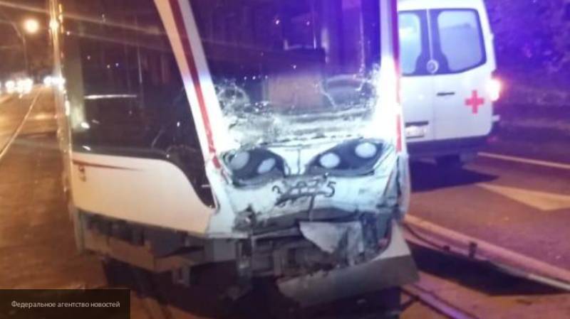 Два трамвая столкнулись в восточной части Москвы, пострадали три человека