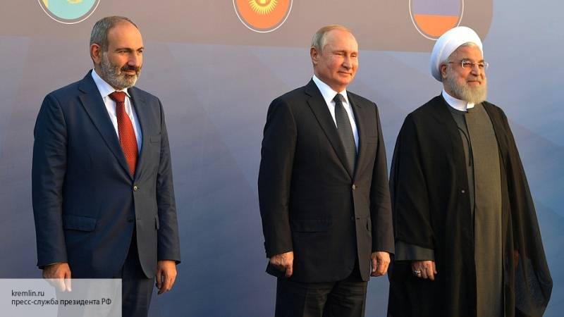 Путин высоко оценил, как идет работа по присоединению Ирана к ЕАЭС