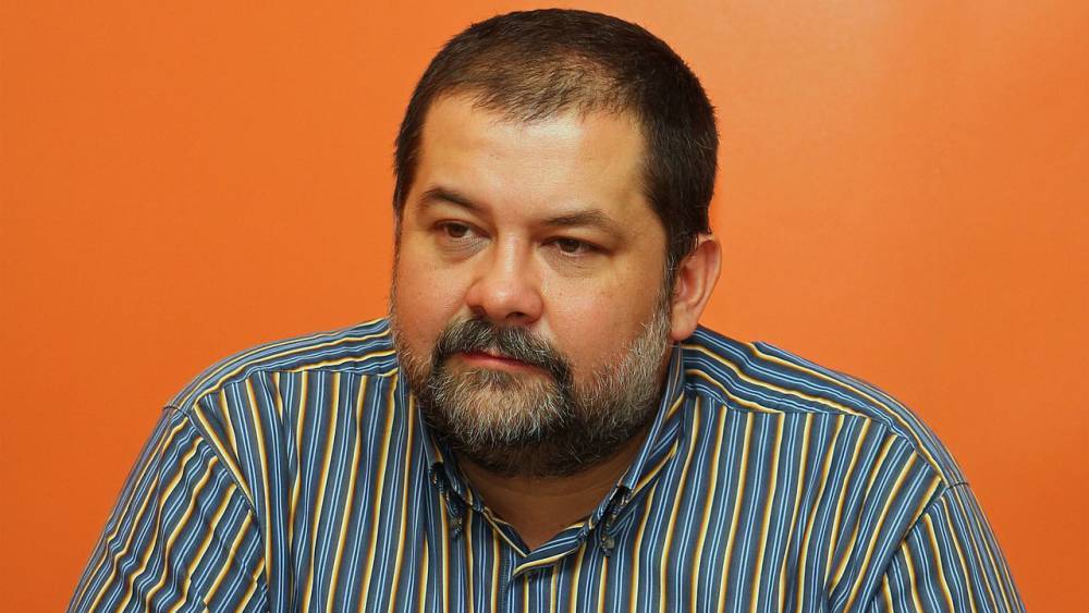 Писатель Сергей Лукьяненко рассказал о поездке в ДНР