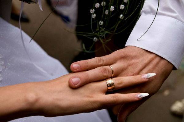 В Кузбассе аннулирован брак с находившимся при смерти женихом