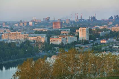 Названы города России с дешевеющим жильем