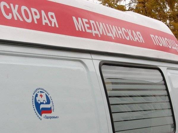 В Петербурге один человек погиб при столкновении легкового автомобиля и автобуса