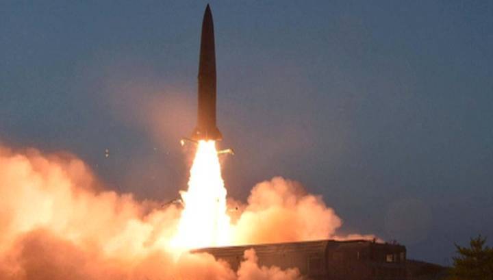 КНДР запустила две баллистические ракеты, одна достигла экономической зоны Японии