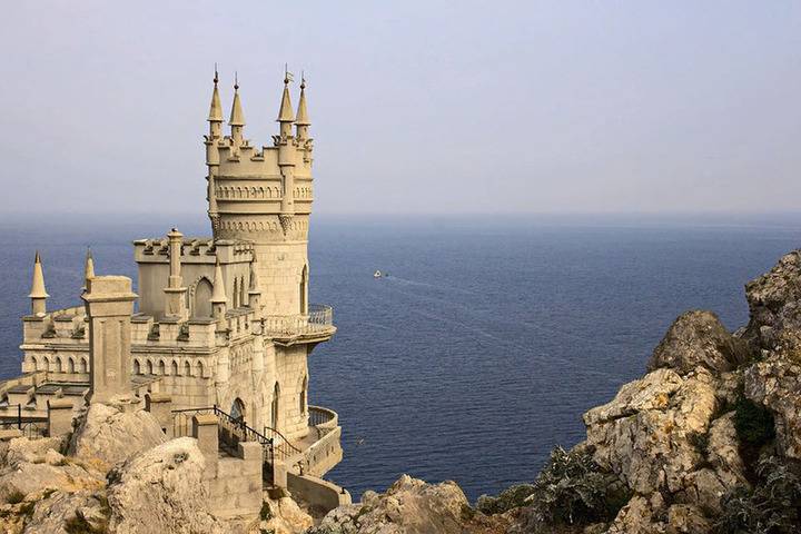 Поток иностранных туристов в Крым увеличился в текущем году