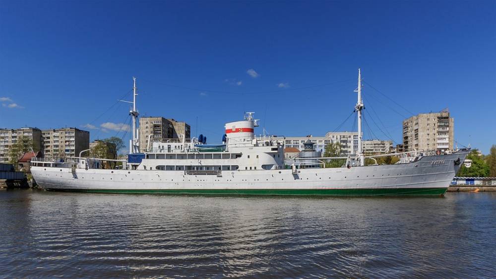 В Калининграде до декабря отремонтируют судно «Витязь»