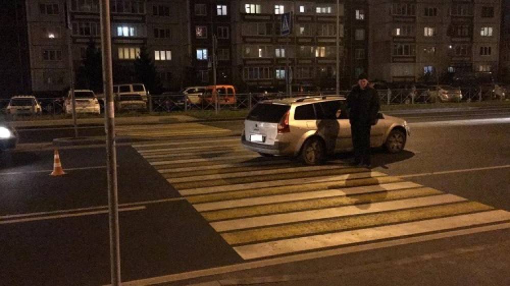 В Бокситогорске водитель насмерть сбил женщину, бросил машину и скрылся с места ДТП
