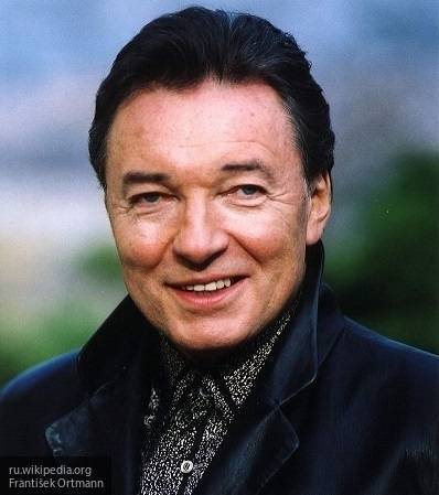 Карел Готт - В возрасте 80 лет скончался чешский певец Карел Готт - newinform.com - Прага
