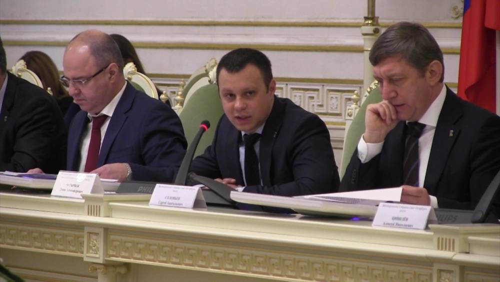 Депутат ЗакСа пояснил причины создания реестра работодателей без социального партнерства