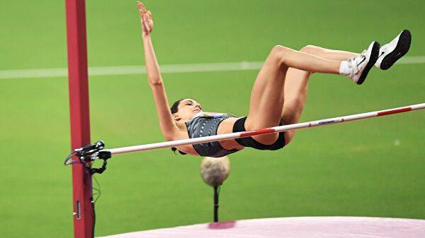 Ласицкене стала трехкратной чемпионкой мира в прыжках в высоту