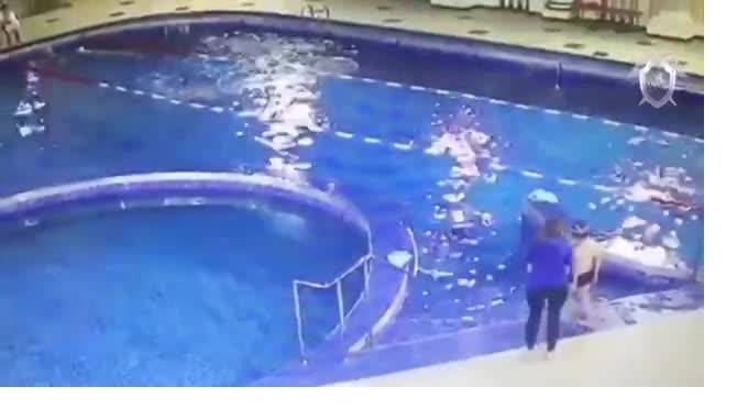 Опубликовано видео из бассейна в Татарстане, где захлебнулся 7-летний мальчик