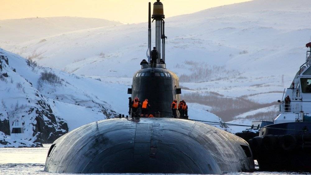 Китайские СМИ оценили купание российских подводников в Арктике