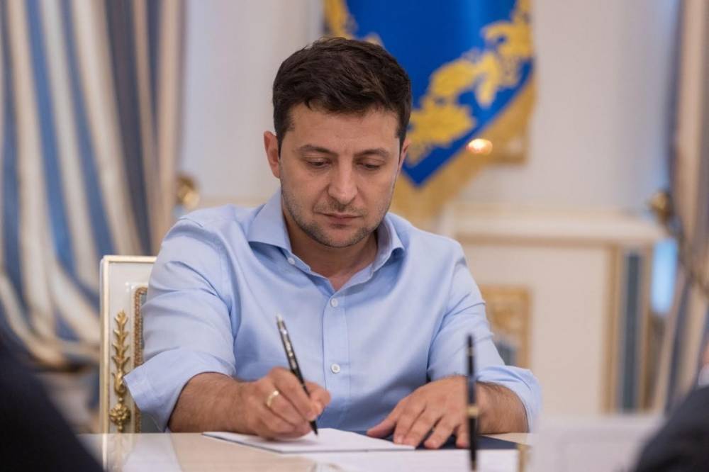 Зеленский подтвердил намерение Киева реализовать «формулу Штайнмайера»