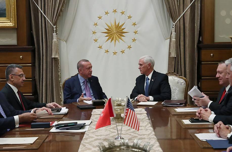 Турция и США договорились о создании зоны безопасности в Сирии