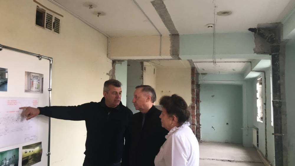 Беглов поставил задачу отремонтировать детскую больницу №22 в Колпино к 2020 году