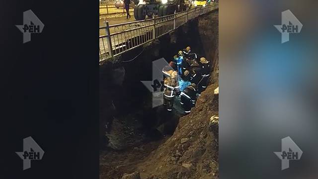 Тело второго погибшего рабочего в Екатеринбурге подняли на поверхность