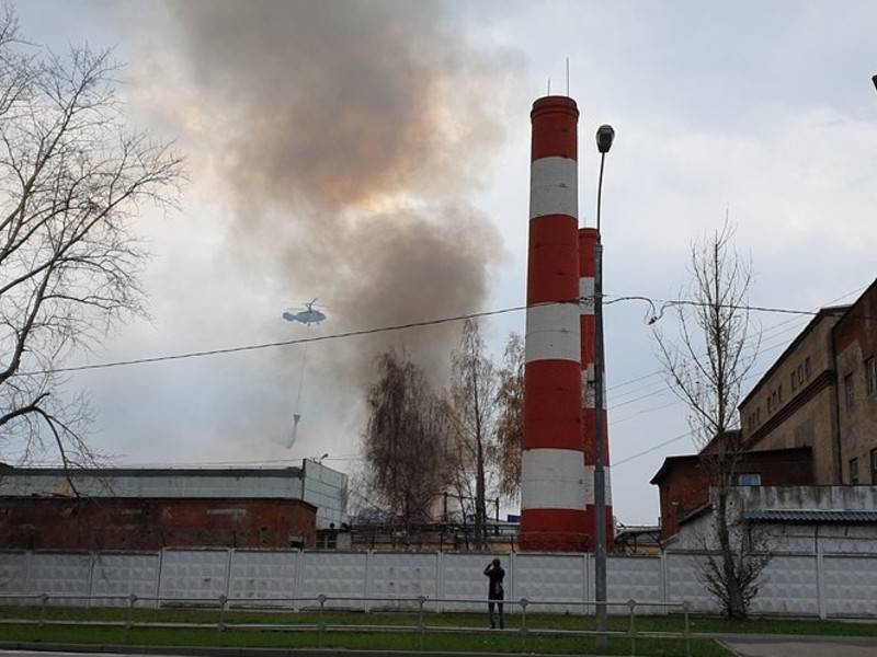 Пожар на складе на западе Москвы локализован