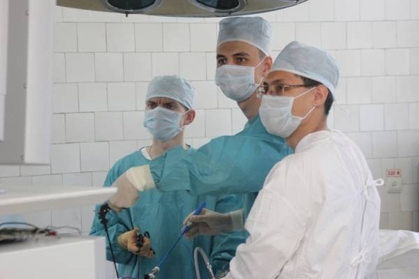 Детские больницы Ленобласти получили портативные УЗИ-аппараты