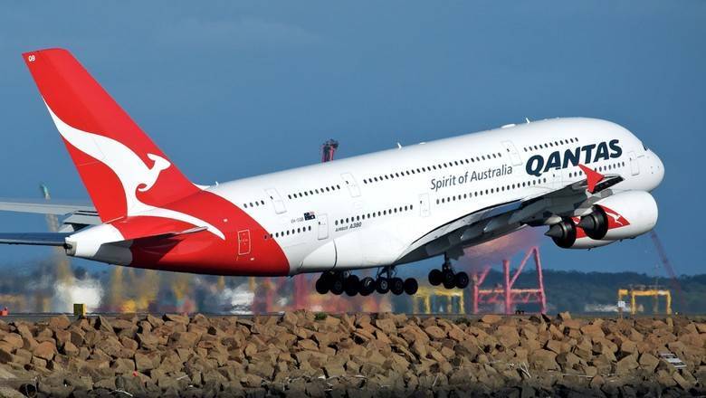 19 часов в воздухе: Рекорд беспосадочного полета установил самолет компании Qantas